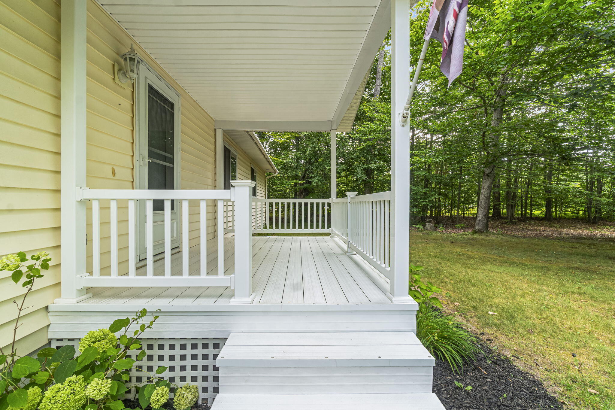 Cheboygan, Michigan 49721, United States, 3 Bedrooms Bedrooms, ,2 BathroomsBathrooms,Residential,Pending,189461