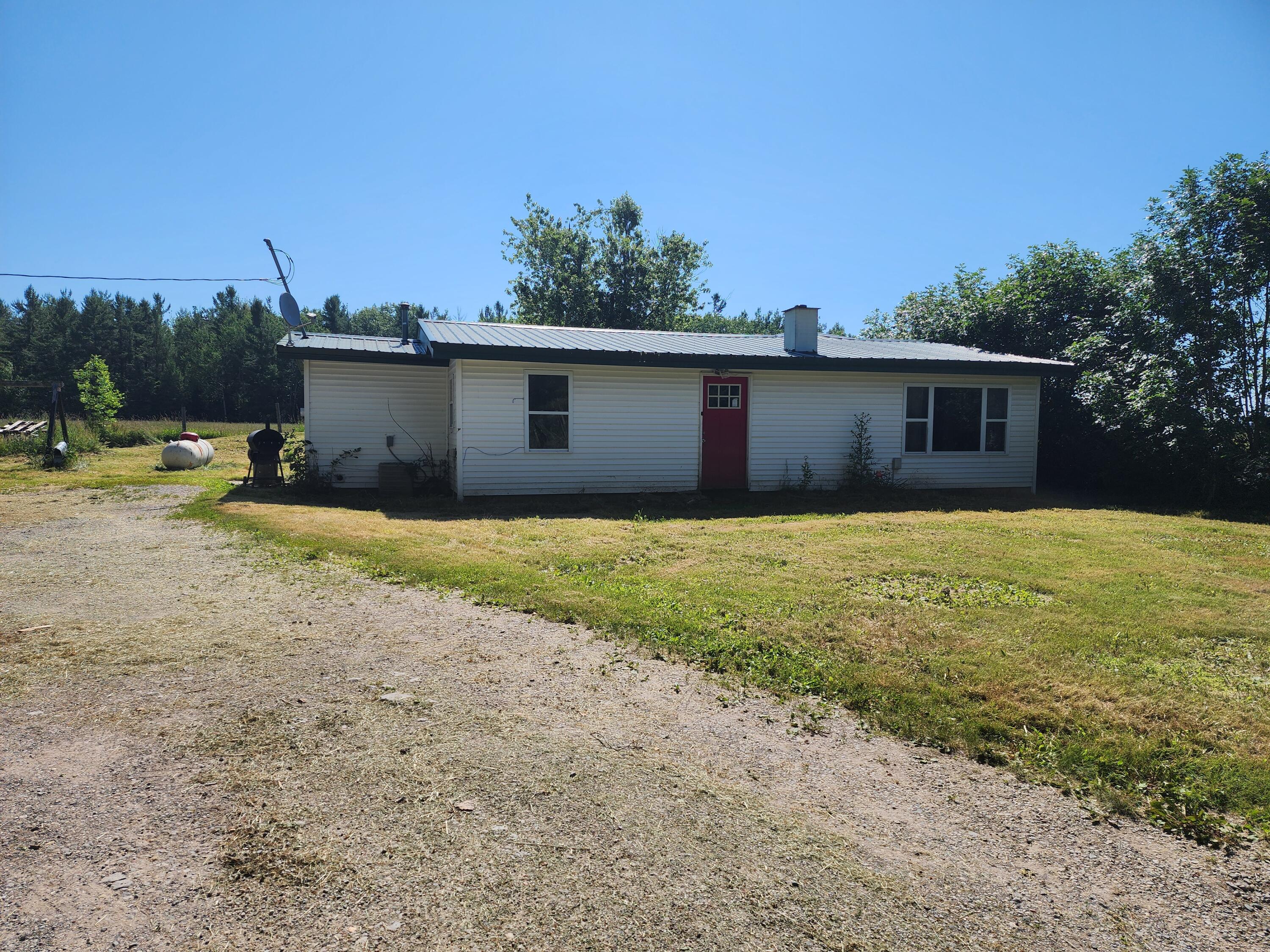 Photo 1 of 18 — 10660 Townline Road, Cheboygan, MI 49721