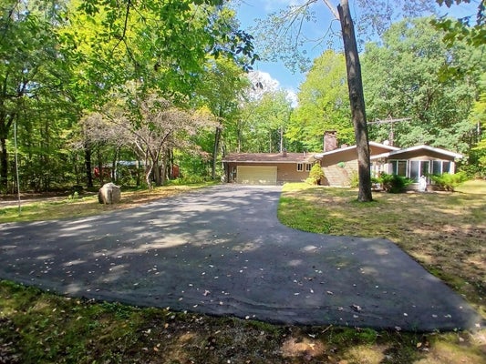 3175 TOWER HILL RD, HOUGHTON LAKE, MI 48629 - Image e7ea8a53f23818a2ff4fda72defa34aa/1980382057