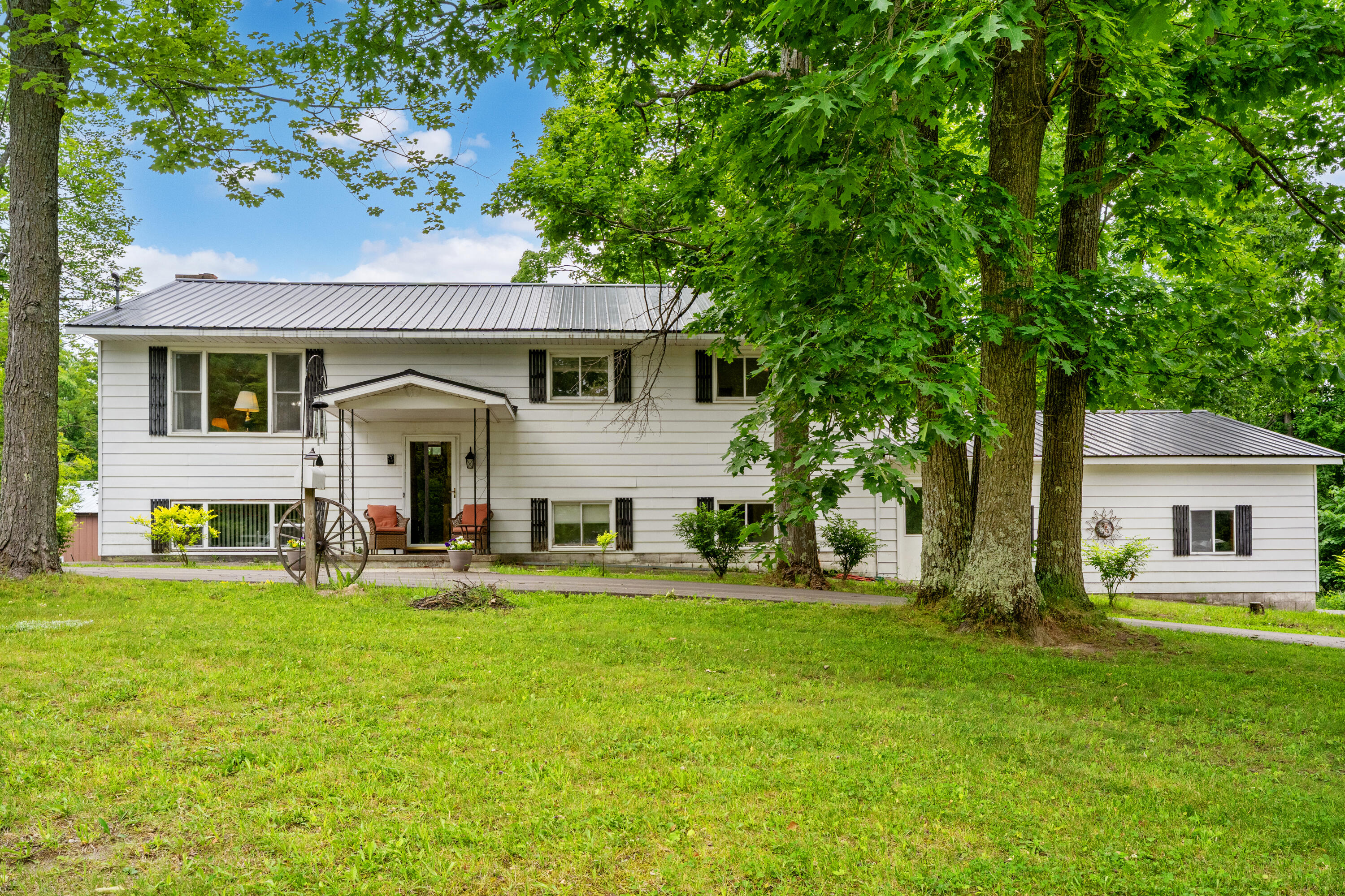 Photo 1 of 67 — 12891 Bartz Road, Hubbard Lake, MI 49747