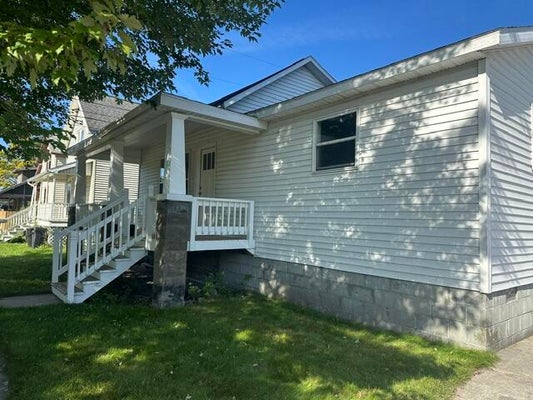 913 MERCHANT ST, ALPENA, MI 49707 - Image eac516c161b99fac43ef34cde9b65c2b/4121651344