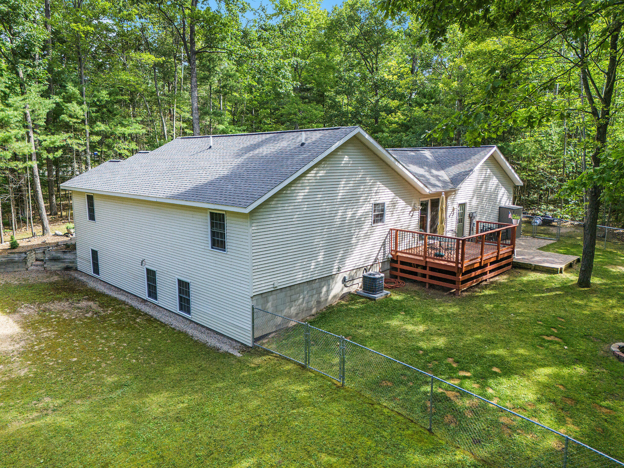 Indian River, Michigan 49749, United States, 4 Bedrooms Bedrooms, ,3 BathroomsBathrooms,Residential,Active,202039