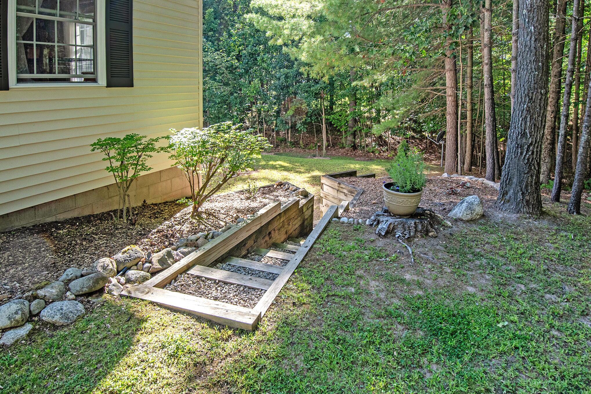 Indian River, Michigan 49749, United States, 4 Bedrooms Bedrooms, ,3 BathroomsBathrooms,Residential,Active,202039