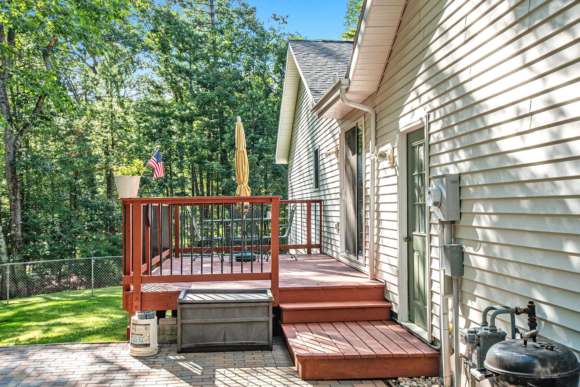 Indian River, Michigan 49749, United States, 4 Bedrooms Bedrooms, ,3 BathroomsBathrooms,Residential,Active,202039