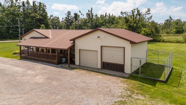 3288 HALLENIUS RD, GAYLORD, MI 49735 - Image ef3bedda3bf4157cd020728c19e992e6/3258042447