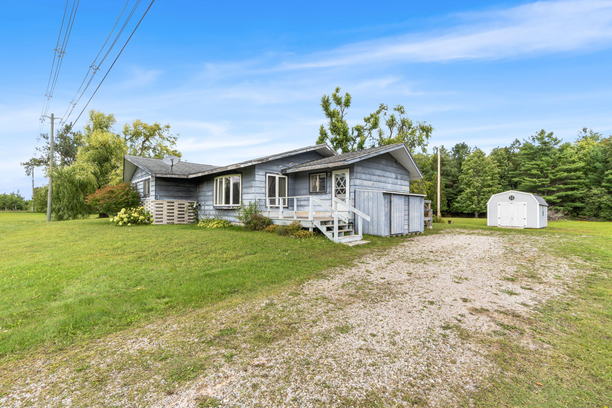 Cheboygan, Michigan 49721, United States, 4 Bedrooms Bedrooms, ,2 BathroomsBathrooms,Residential,Active,206686