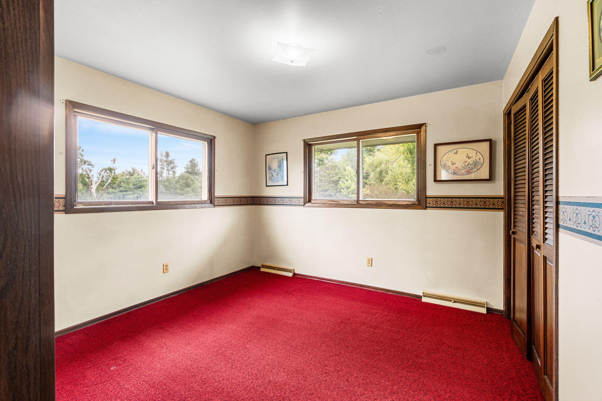 Cheboygan, Michigan 49721, United States, 4 Bedrooms Bedrooms, ,2 BathroomsBathrooms,Residential,Active,206686