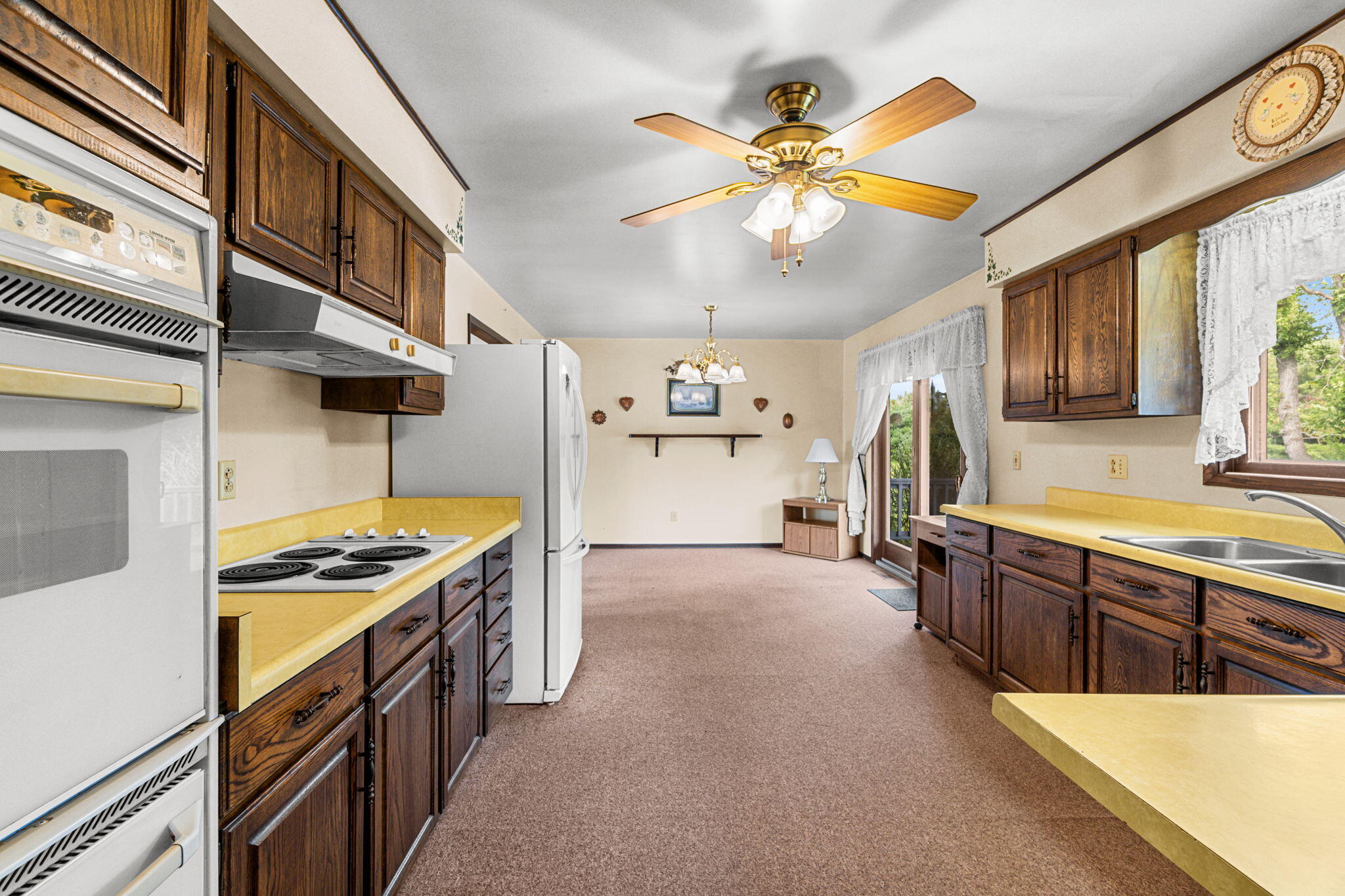 Cheboygan, Michigan 49721, United States, 4 Bedrooms Bedrooms, ,2 BathroomsBathrooms,Residential,Active,206686