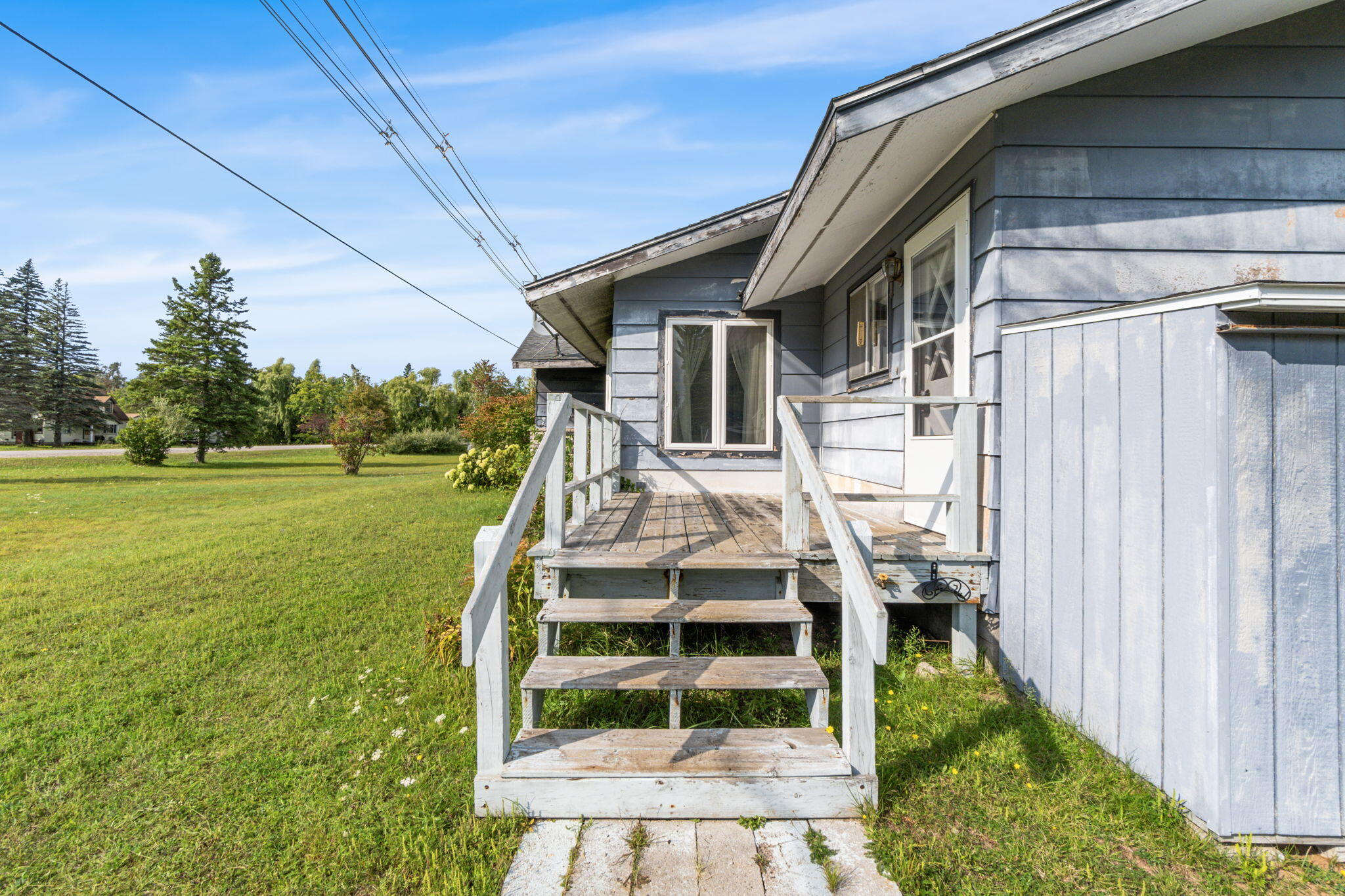 Cheboygan, Michigan 49721, United States, 4 Bedrooms Bedrooms, ,2 BathroomsBathrooms,Residential,Active,206686