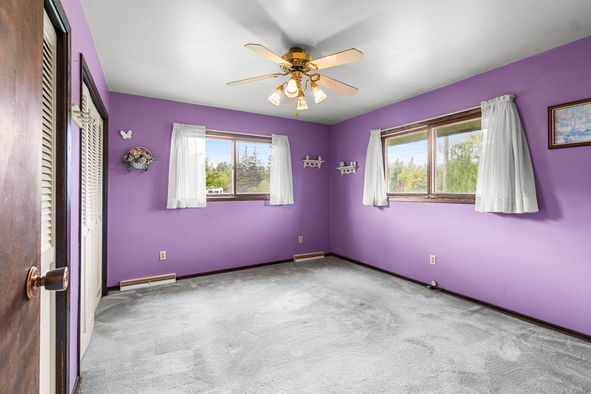 Cheboygan, Michigan 49721, United States, 4 Bedrooms Bedrooms, ,2 BathroomsBathrooms,Residential,Active,206686