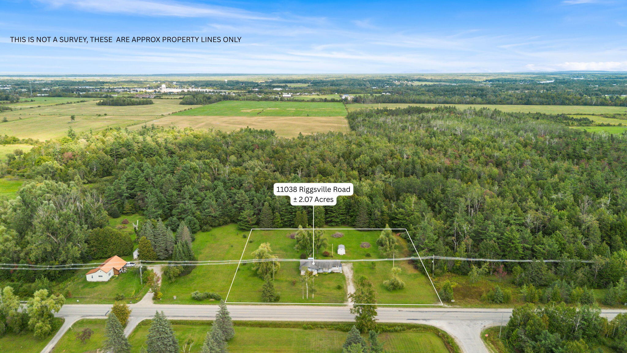 Cheboygan, Michigan 49721, United States, 4 Bedrooms Bedrooms, ,2 BathroomsBathrooms,Residential,Active,206686