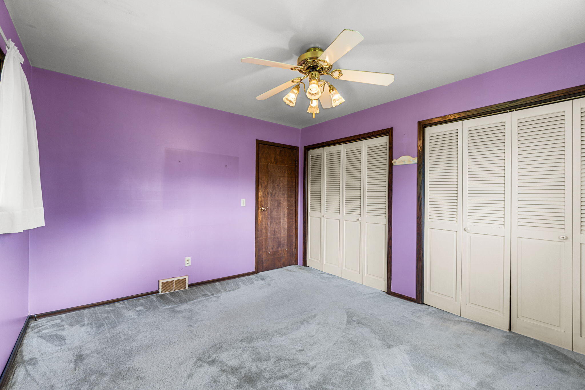 Cheboygan, Michigan 49721, United States, 4 Bedrooms Bedrooms, ,2 BathroomsBathrooms,Residential,Active,206686