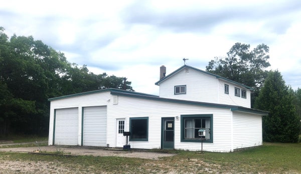 16202 US-23 N, MILLERSBURG, MI 49759 - Image f7ffad3603ddb15b4e877932b5a60573/1049636573