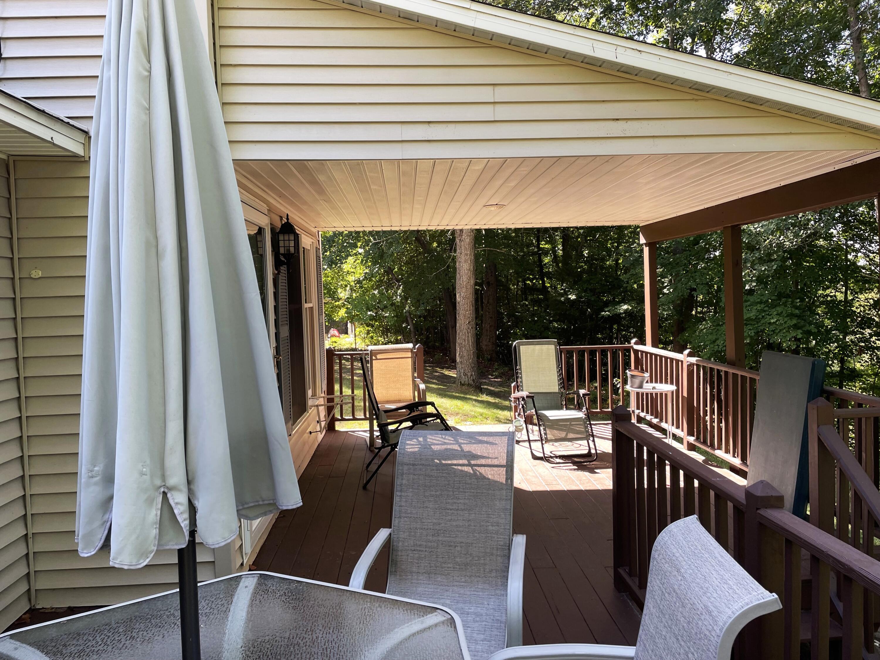 Indian River, Michigan 49749, United States, 3 Bedrooms Bedrooms, ,3 BathroomsBathrooms,Residential,Active,236813