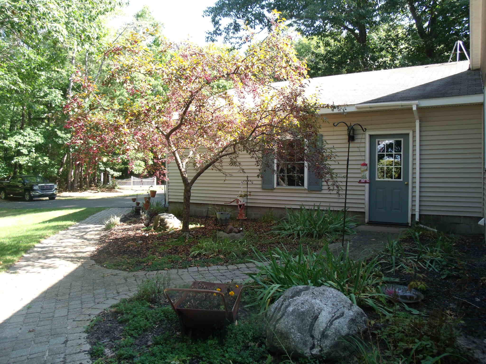 Indian River, Michigan 49749, United States, 3 Bedrooms Bedrooms, ,3 BathroomsBathrooms,Residential,Active,236813