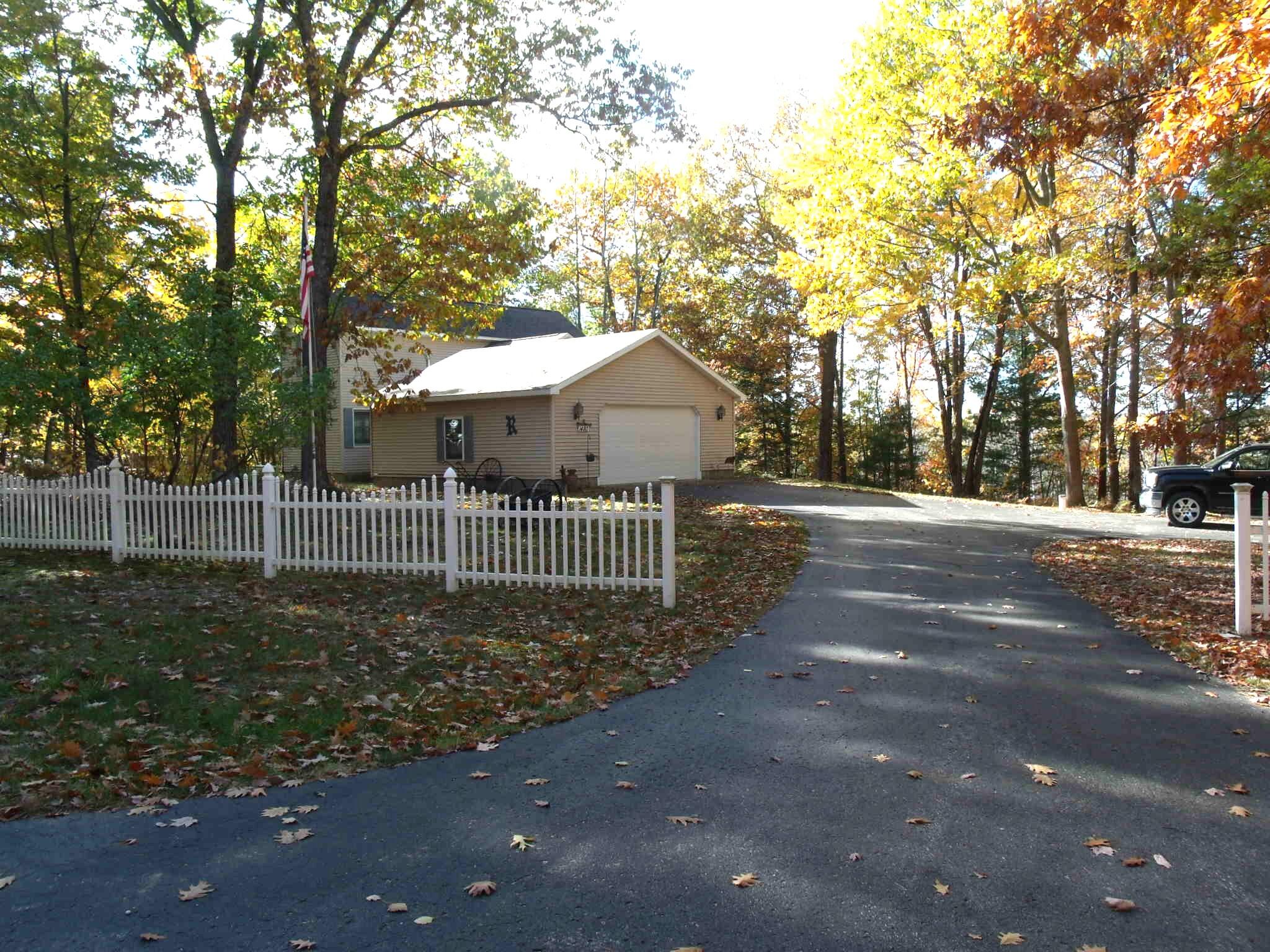 Indian River, Michigan 49749, United States, 3 Bedrooms Bedrooms, ,3 BathroomsBathrooms,Residential,Active,236813