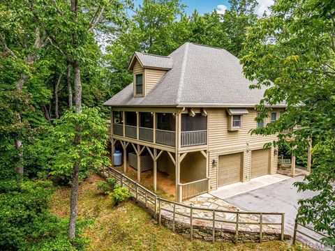 111 Chestnut Trace, Lake Toxaway, NC 28747 - #: 102428