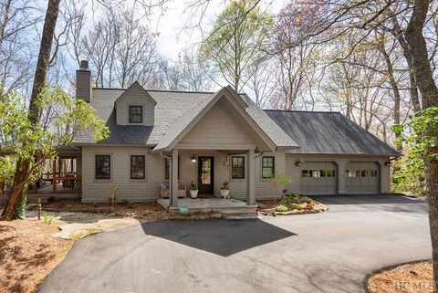 207 Forest Trail, Highlands, NC 28741 - #: 104198