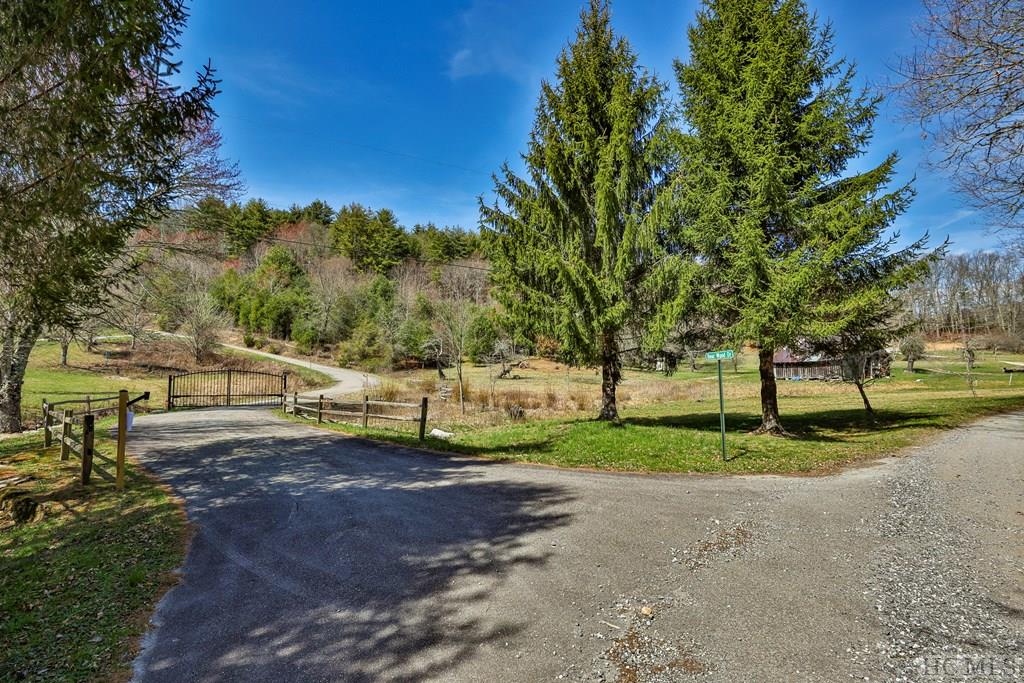 Cullowhee, North Carolina 28723, United States, ,Land,Active,61358