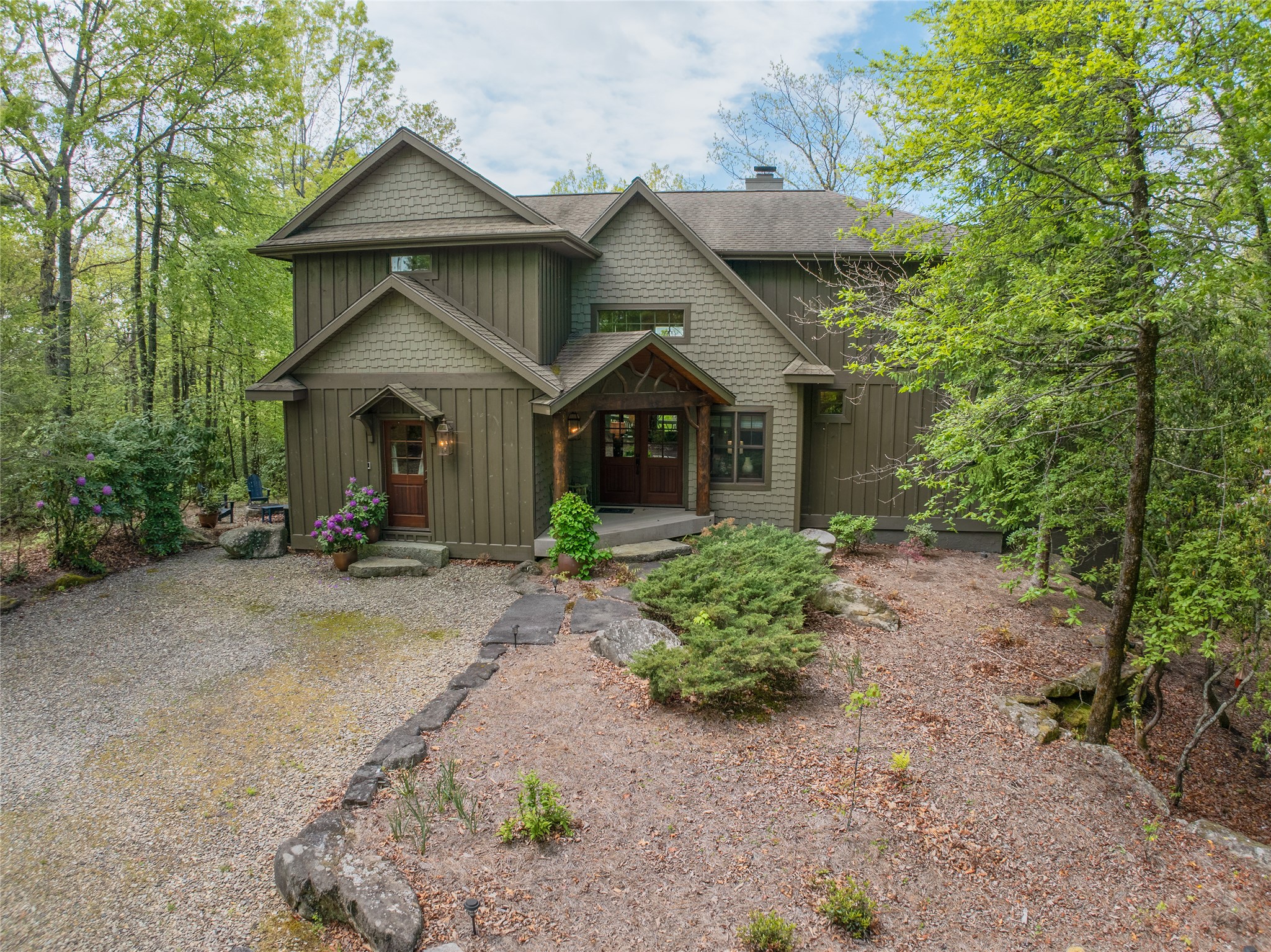 536 Hawk Mountain Road