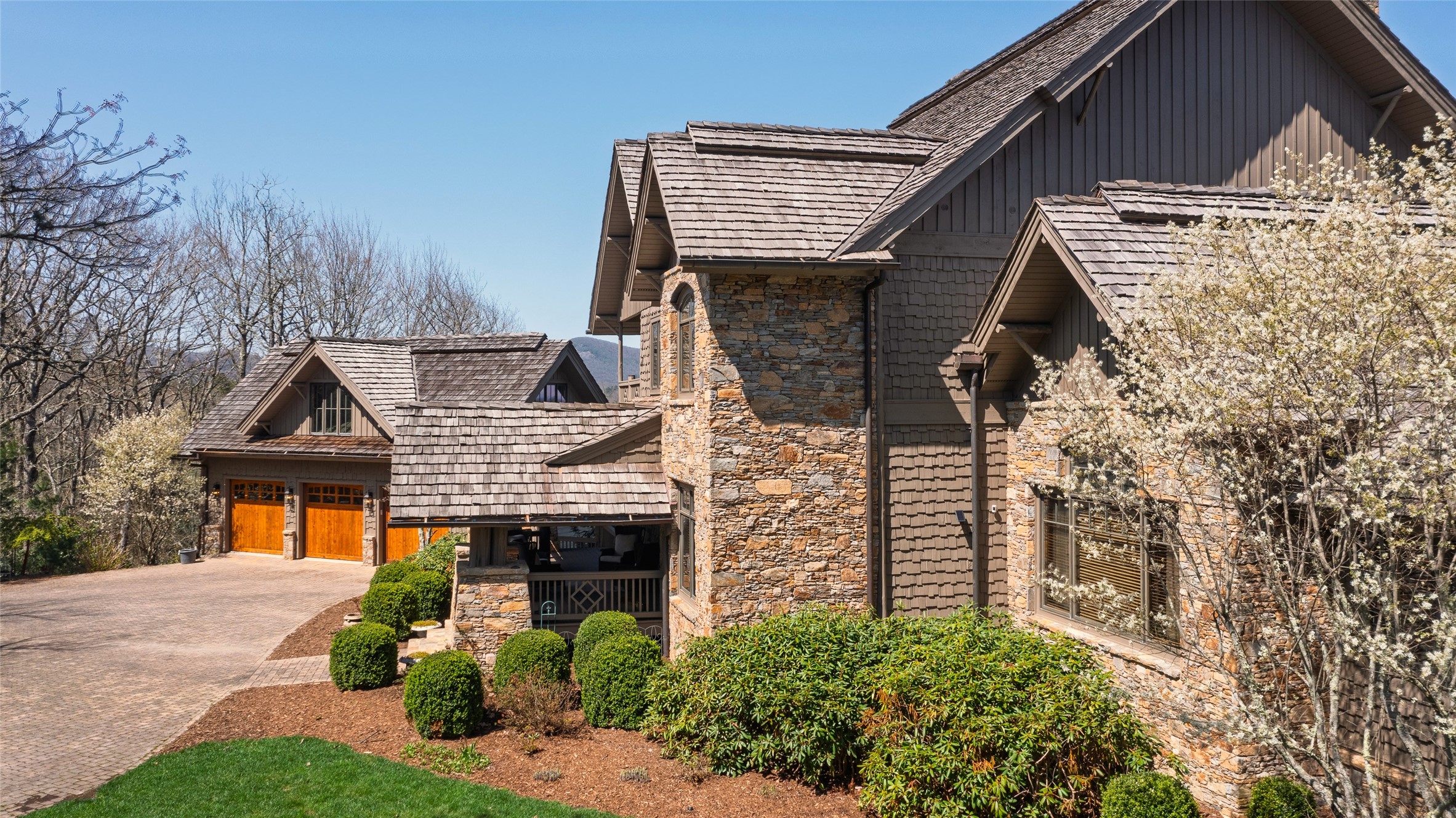 323 Lone Chimney Drive