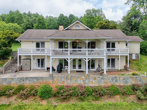 70 Fairway Lane Sky Valley GA 30537