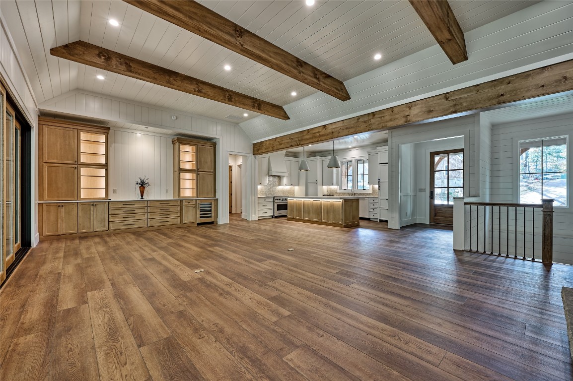 Cashiers, North Carolina 28717, United States, 5 Bedrooms Bedrooms, ,5 BathroomsBathrooms,Residential,Active,222897