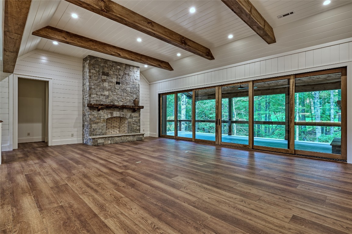 Cashiers, North Carolina 28717, United States, 5 Bedrooms Bedrooms, ,5 BathroomsBathrooms,Residential,Active,222897