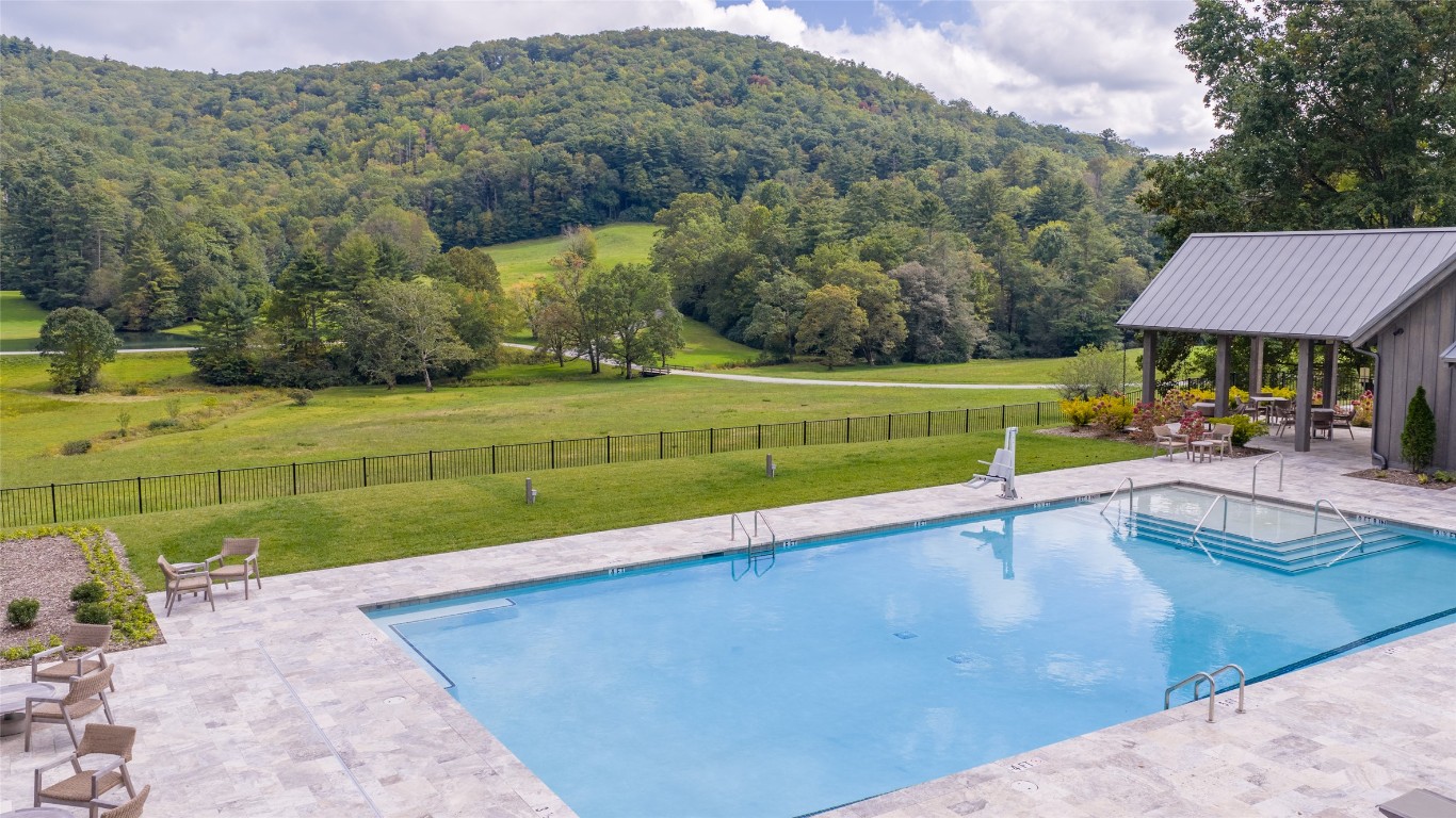 Cashiers, North Carolina 28717, United States, ,Land,Active,219983