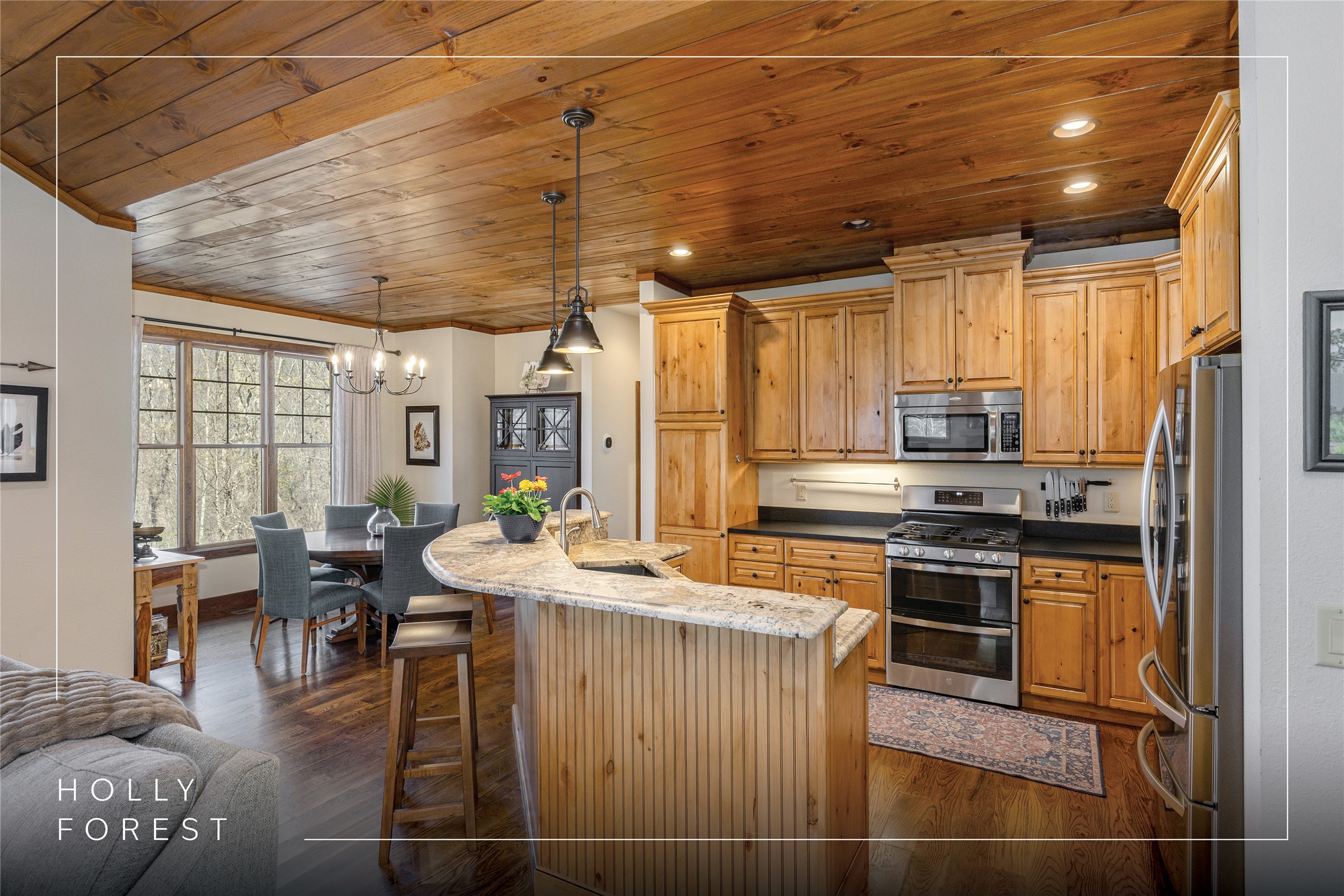 1455 Trays Island Road