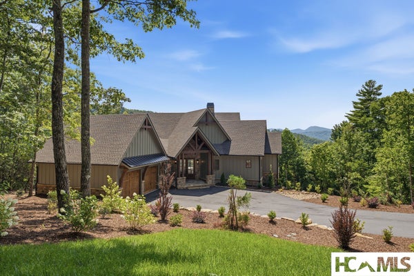 148 E RIDGE RD, CASHIERS, NC 28717 - Image 166efdbebeec71ce8952bb4ef4bc04c2/2789671275
