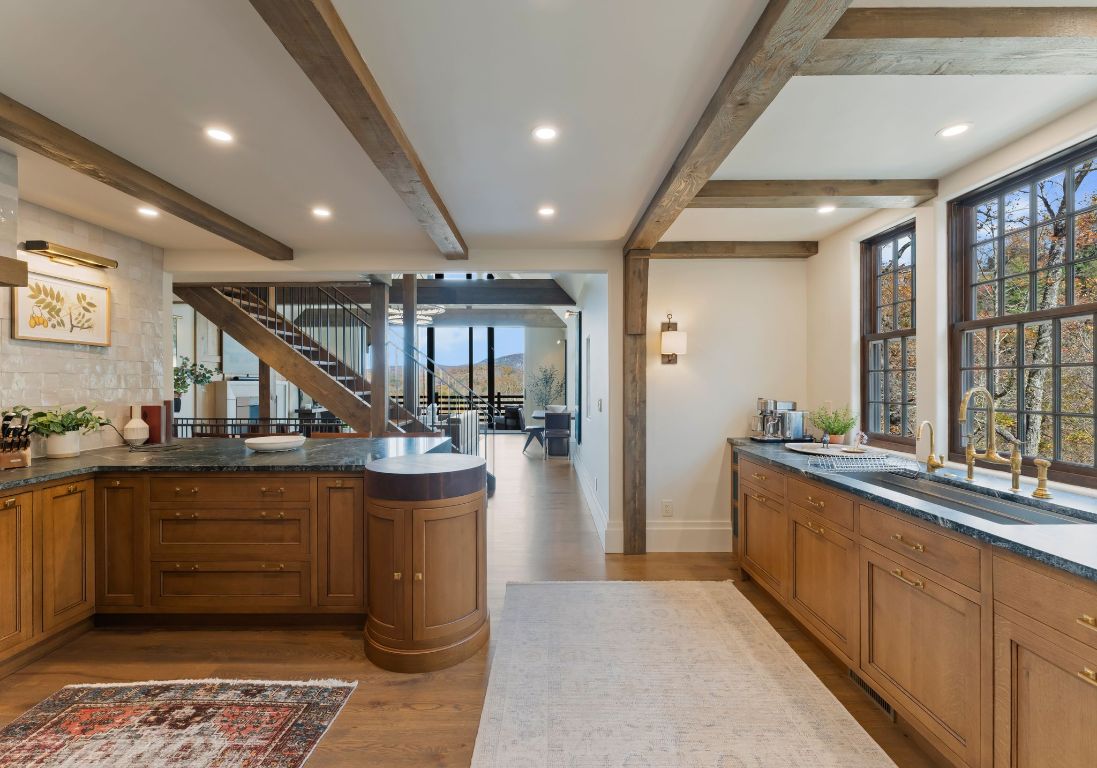 87&91 Salt Rock Court