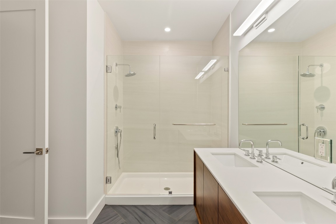 Scaly Mountain, North Carolina 28775, United States, 2 Bedrooms Bedrooms, ,2 BathroomsBathrooms,Residential,Active,172404