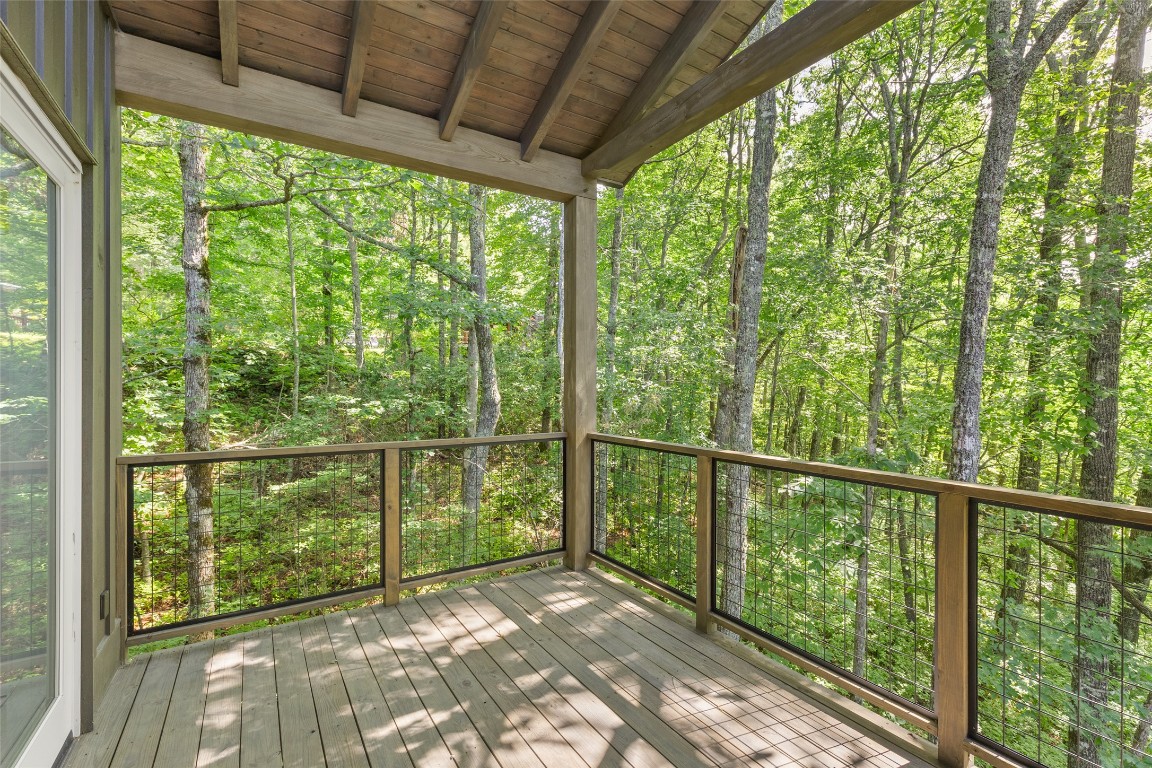 Scaly Mountain, North Carolina 28775, United States, 2 Bedrooms Bedrooms, ,2 BathroomsBathrooms,Residential,Active,172404