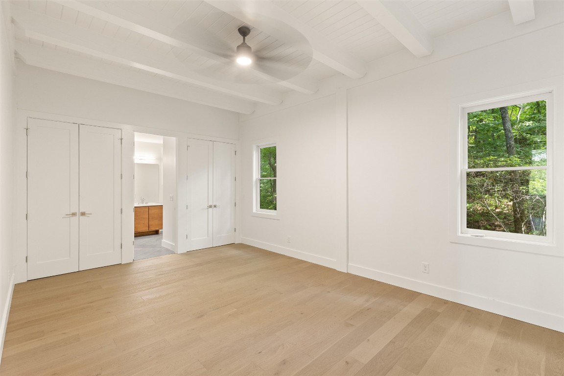 Scaly Mountain, North Carolina 28775, United States, 2 Bedrooms Bedrooms, ,2 BathroomsBathrooms,Residential,Active,172404