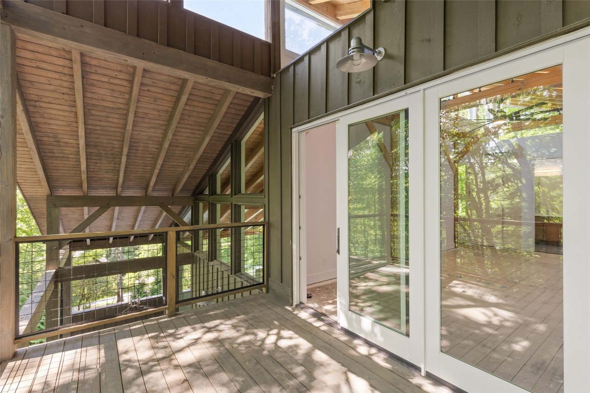 Scaly Mountain, North Carolina 28775, United States, 2 Bedrooms Bedrooms, ,2 BathroomsBathrooms,Residential,Active,172404