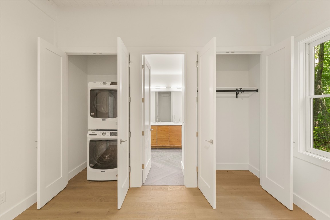 Scaly Mountain, North Carolina 28775, United States, 2 Bedrooms Bedrooms, ,2 BathroomsBathrooms,Residential,Active,172404