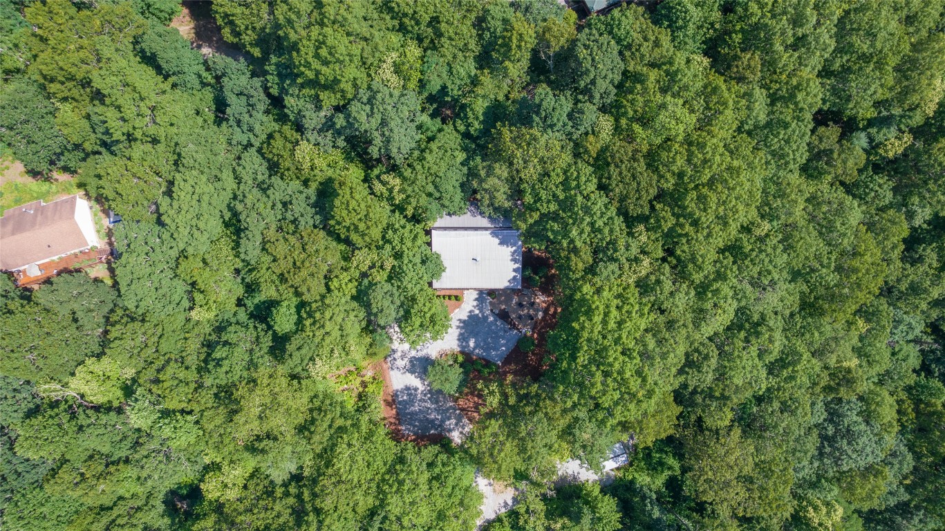 Scaly Mountain, North Carolina 28775, United States, 2 Bedrooms Bedrooms, ,2 BathroomsBathrooms,Residential,Active,172404