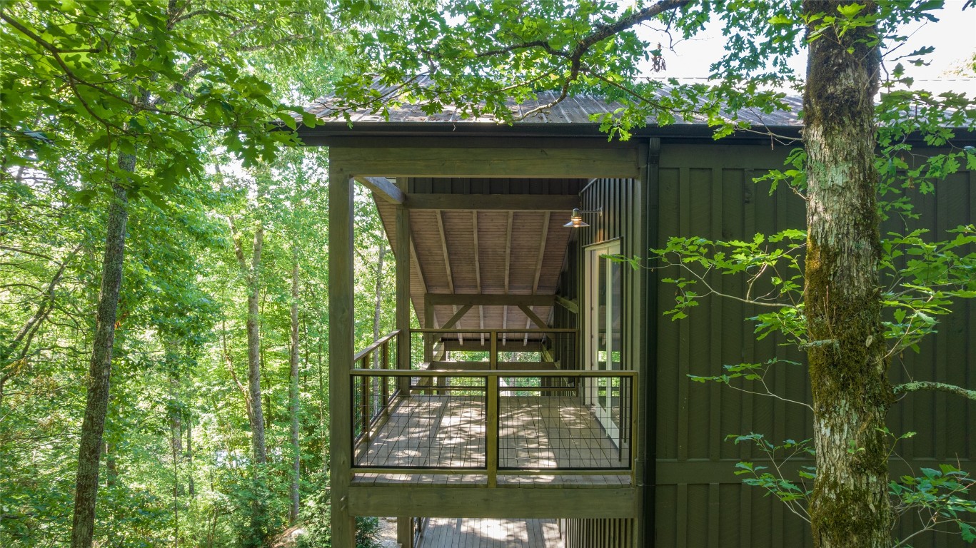 Scaly Mountain, North Carolina 28775, United States, 2 Bedrooms Bedrooms, ,2 BathroomsBathrooms,Residential,Active,172404