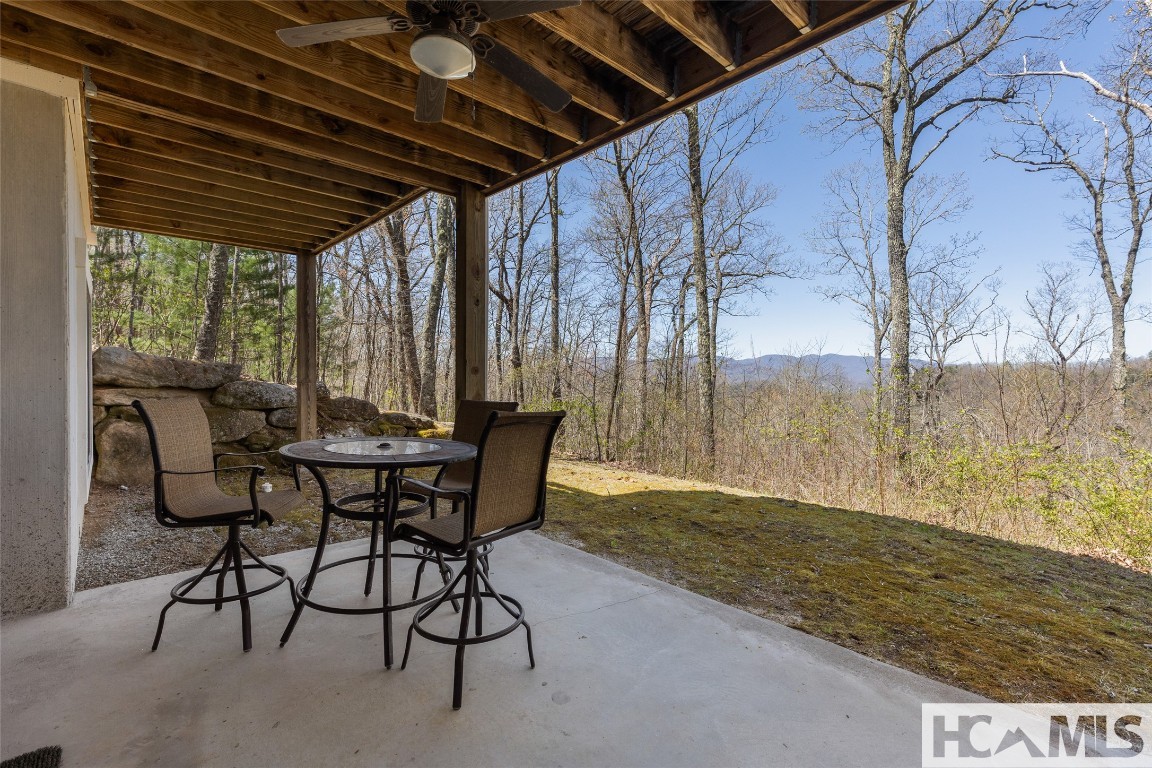 Scaly Mountain, North Carolina 28775, United States, 3 Bedrooms Bedrooms, ,4 BathroomsBathrooms,Residential,Active,160827