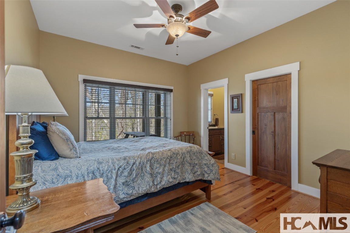 Scaly Mountain, North Carolina 28775, United States, 3 Bedrooms Bedrooms, ,4 BathroomsBathrooms,Residential,Active,160827