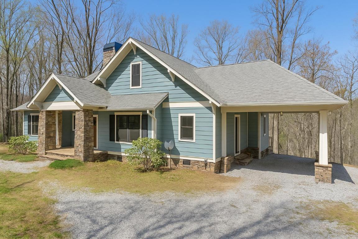 Scaly Mountain, North Carolina 28775, United States, 3 Bedrooms Bedrooms, ,4 BathroomsBathrooms,Residential,Active,160827