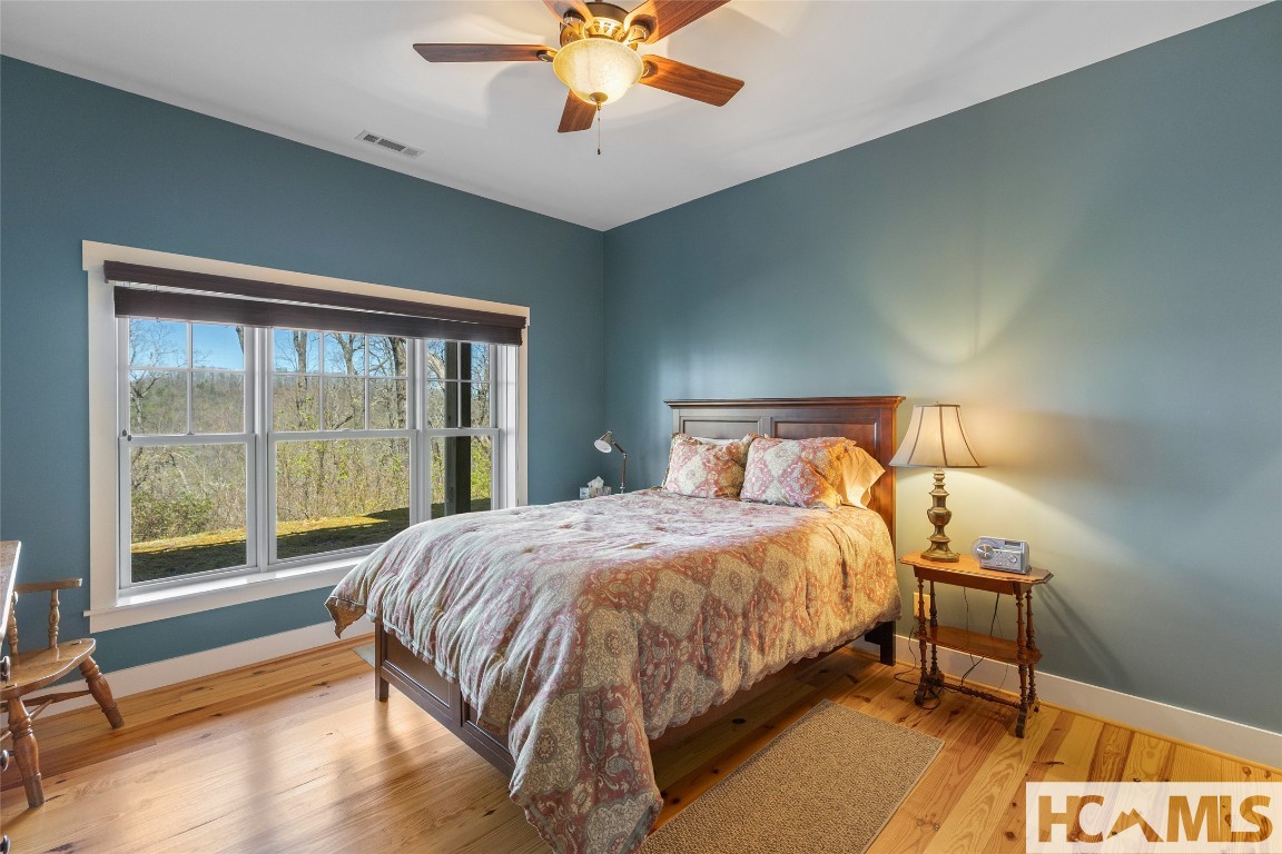 Scaly Mountain, North Carolina 28775, United States, 3 Bedrooms Bedrooms, ,4 BathroomsBathrooms,Residential,Active,160827