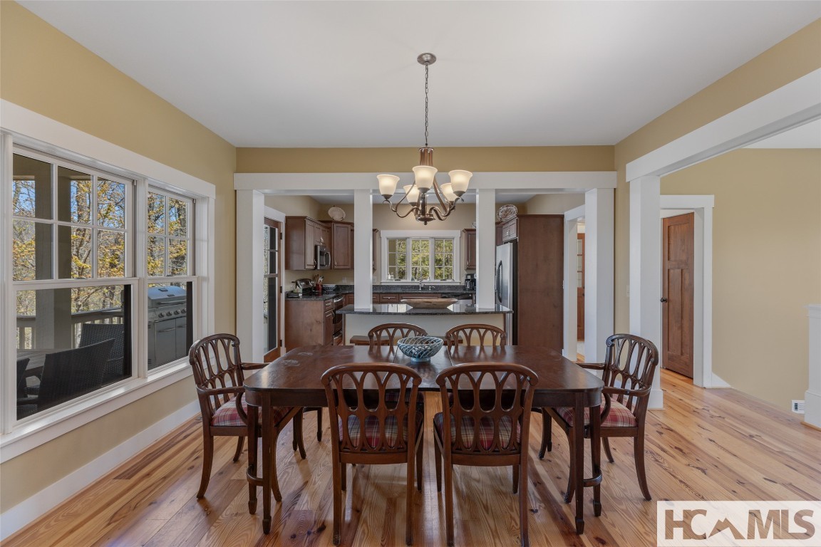 Scaly Mountain, North Carolina 28775, United States, 3 Bedrooms Bedrooms, ,4 BathroomsBathrooms,Residential,Active,160827