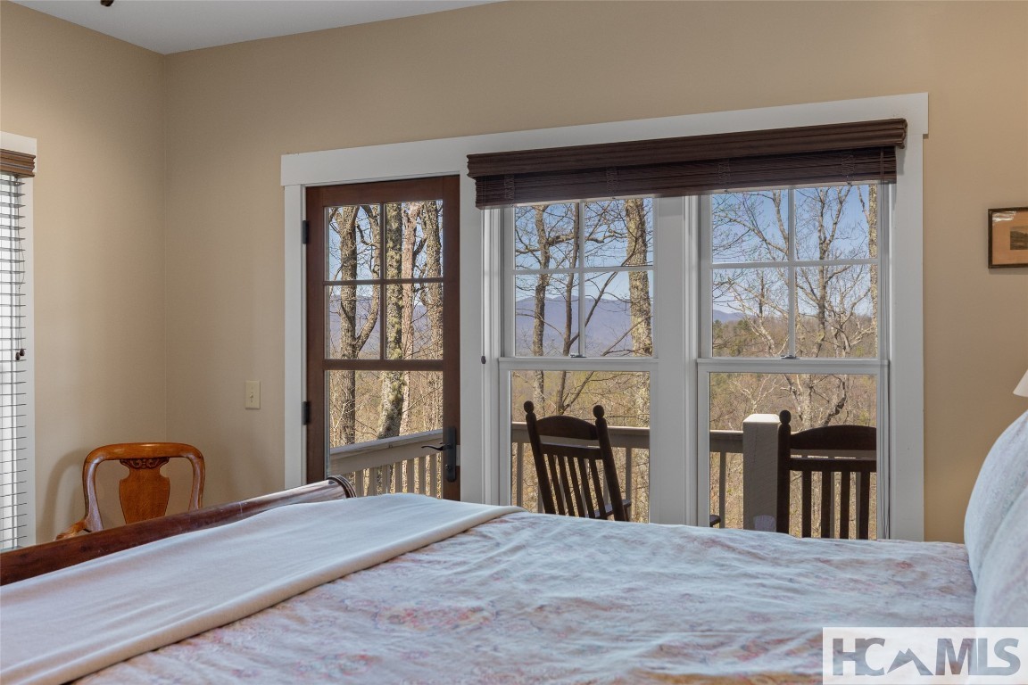 Scaly Mountain, North Carolina 28775, United States, 3 Bedrooms Bedrooms, ,4 BathroomsBathrooms,Residential,Active,160827