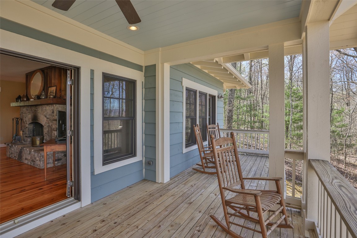 Scaly Mountain, North Carolina 28775, United States, 3 Bedrooms Bedrooms, ,4 BathroomsBathrooms,Residential,Active,111057