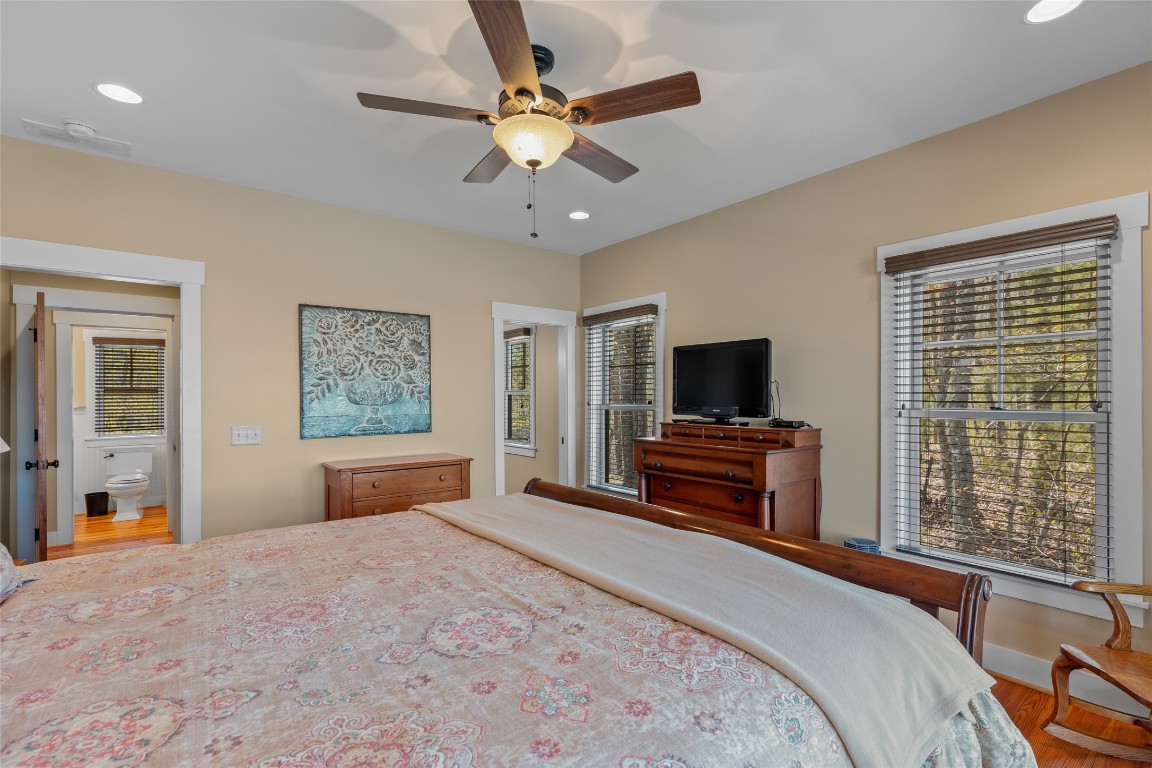 Scaly Mountain, North Carolina 28775, United States, 3 Bedrooms Bedrooms, ,4 BathroomsBathrooms,Residential,Active,111057