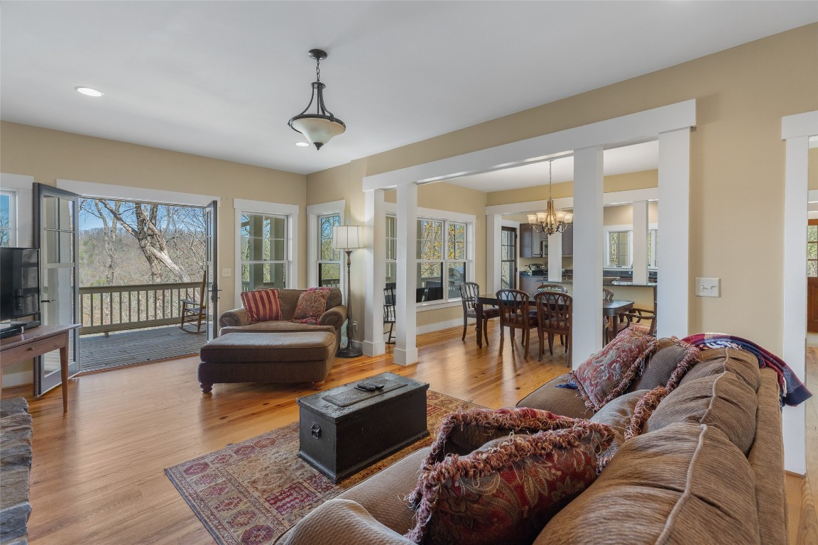 Scaly Mountain, North Carolina 28775, United States, 3 Bedrooms Bedrooms, ,4 BathroomsBathrooms,Residential,Active,111057