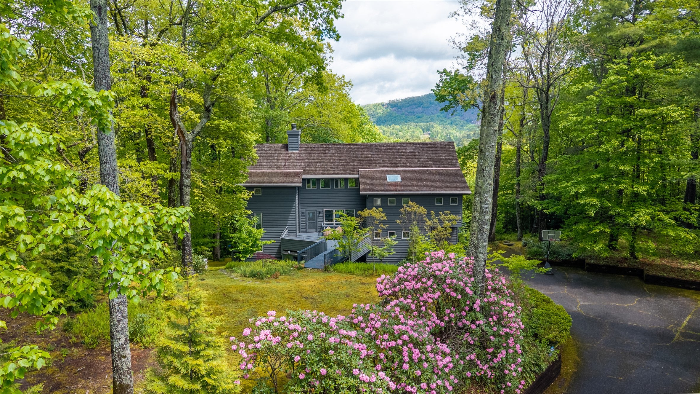 364 Gristmill Ridge