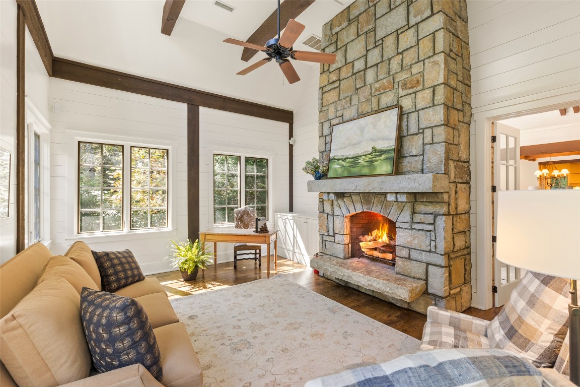 Highlands, North Carolina 28741, United States, 4 Bedrooms Bedrooms, ,5 BathroomsBathrooms,Residential,Active,221975